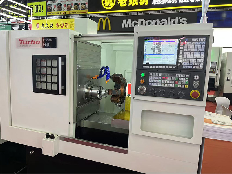 G40 Lift CNC مخرطة